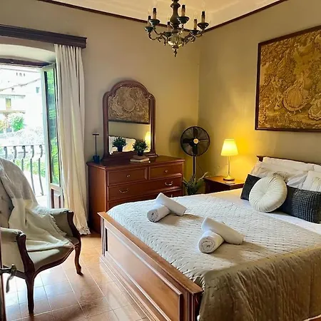 Nonnas Little House On The River 度假居 加尔法尼亚纳新堡